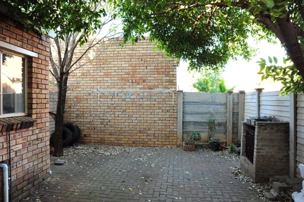 Townhouse for sale in Langenhovenpark - 1BX1742113 Townhouse for sale in Langenhovenpark - 1BX1742113