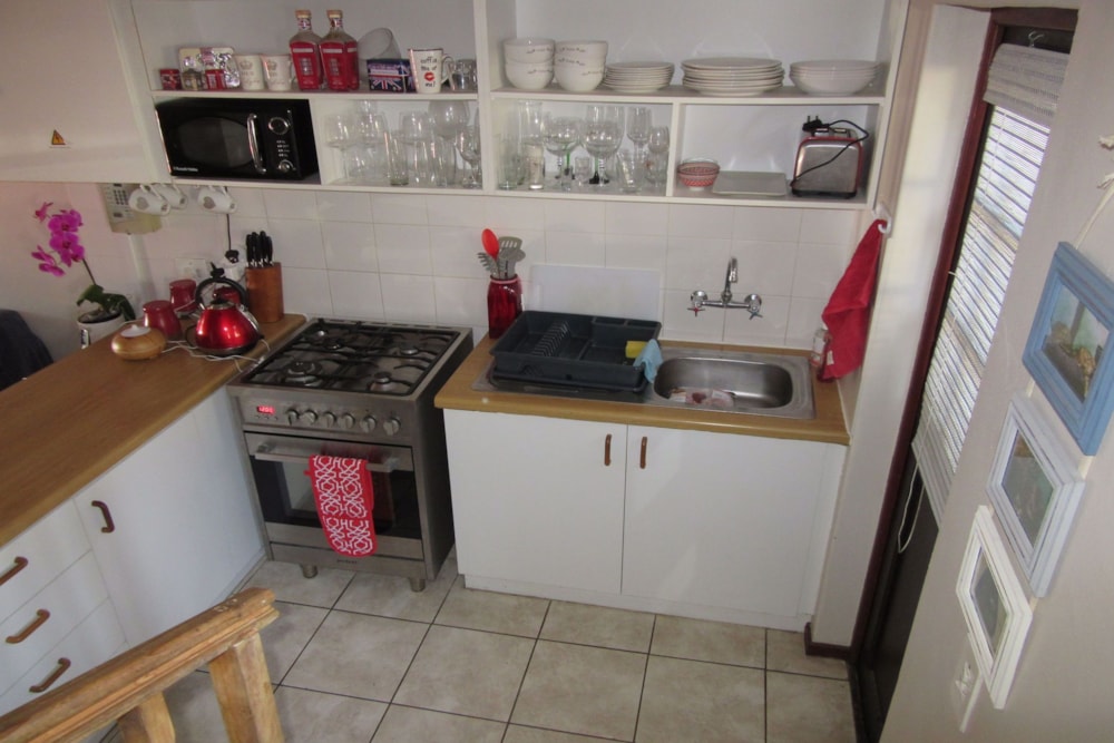 Loft let in Durbanville Central - NSL1703734 Loft let in Durbanville Central - NSL1703734