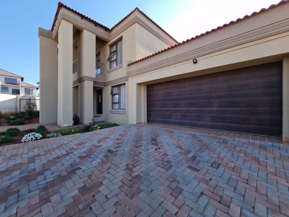 House for sale in Bendor Park - 1PS1738396