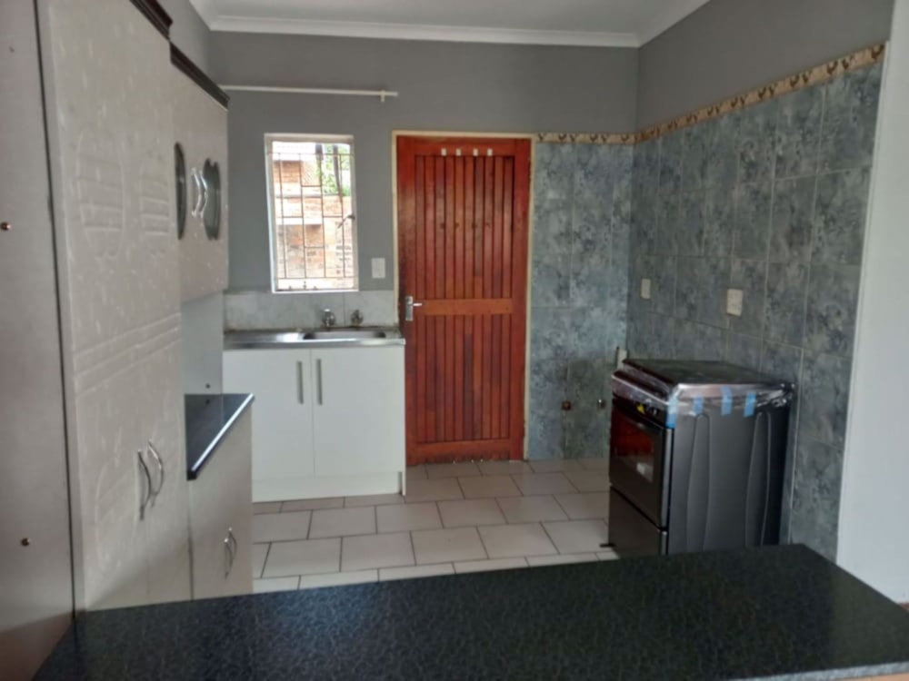 Townhouse let in Bendor Park - 1PS1704905 Townhouse let in Bendor Park - 1PS1704905