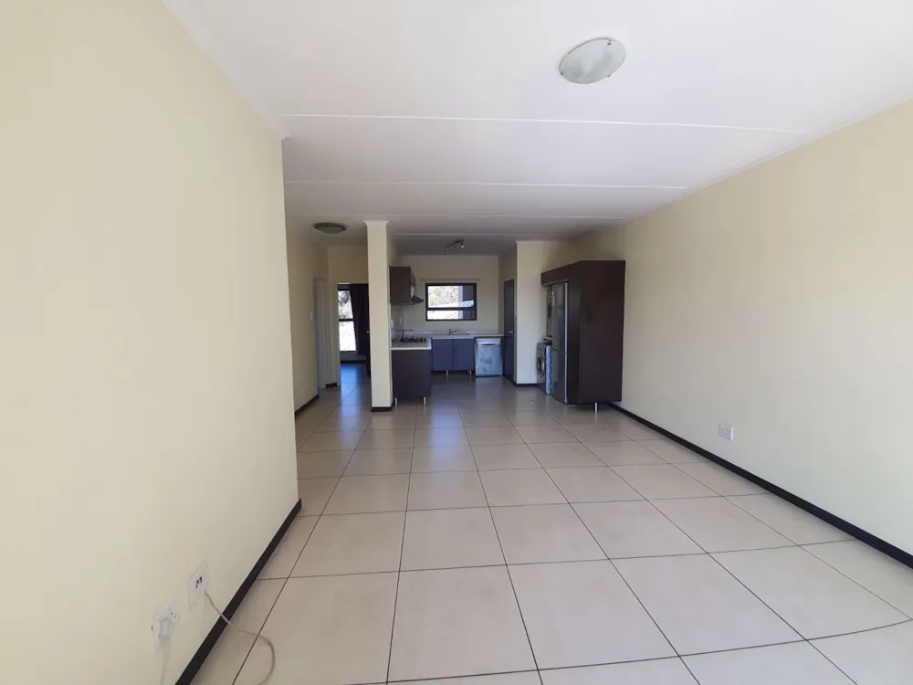 Apartment let in Dainfern Area - FYL1723915