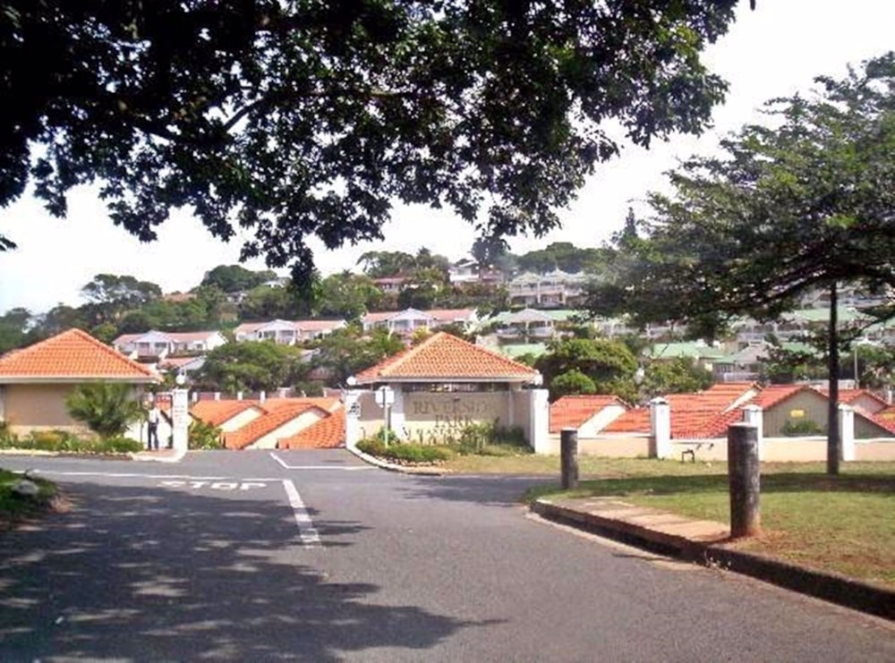 Single-storey retirement home let in Riverside, Durban North - 1ND1685277 Single-storey retirement home let in Riverside, Durban North - 1ND1685277