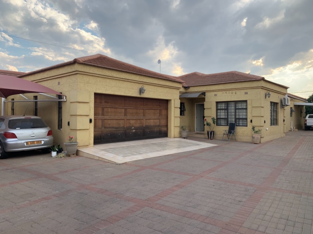 House to rent in Block 8, Botswana - 3BO1719359 House to rent in Block 8, Botswana - 3BO1719359