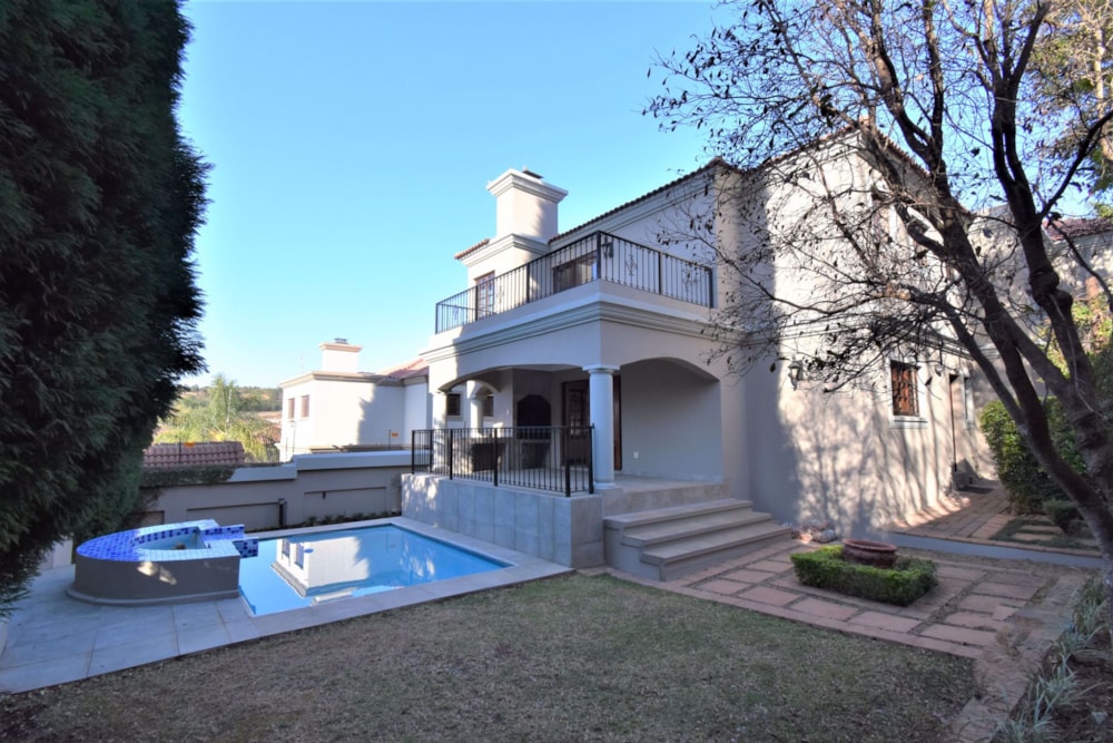 House to rent in Waterkloof Ridge - PTL1718853 House to rent in Waterkloof Ridge - PTL1718853