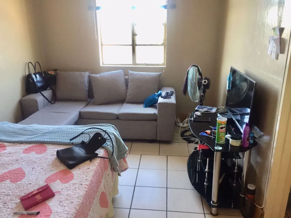 Bachelor apartment for sale in Pietermaritzburg Central - 1PM1720934