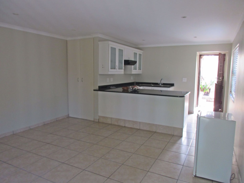 Cottage to rent in Durban North - 1ND1727696