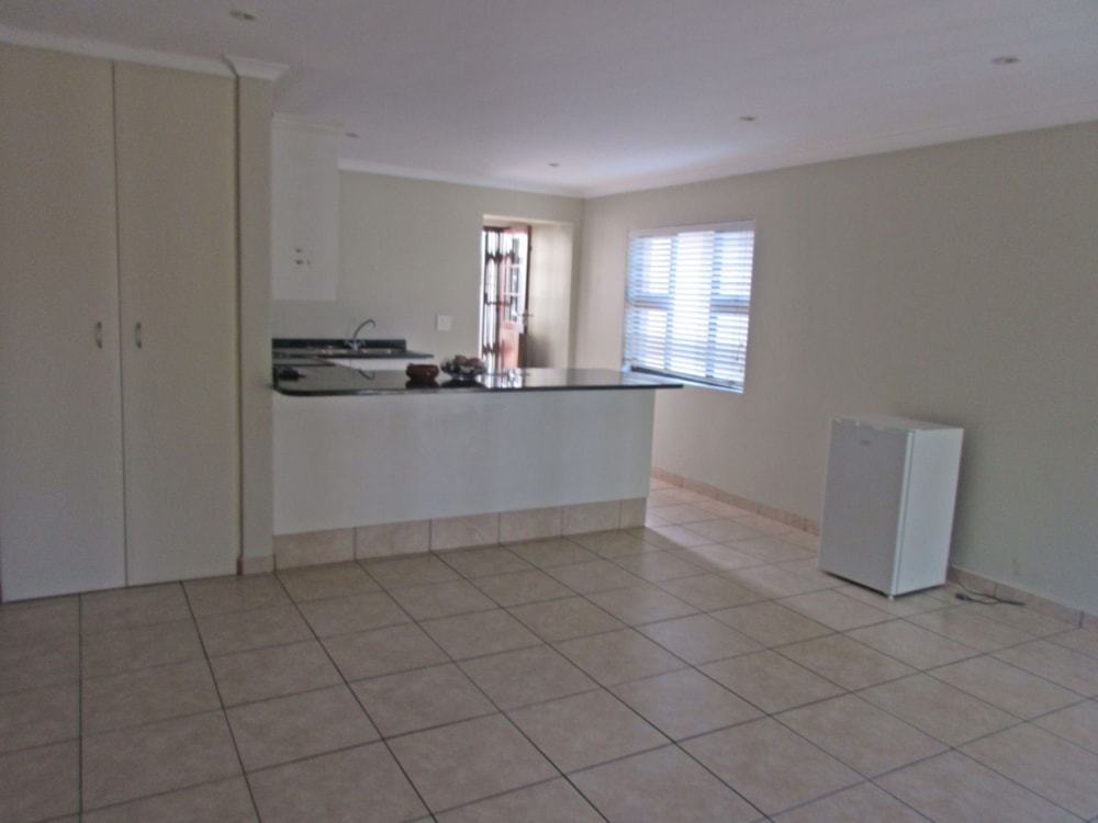 Cottage to rent in Durban North - 1ND1727696