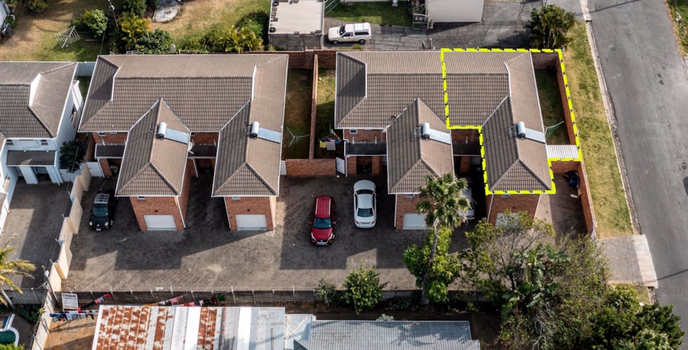 Townhouse for sale in Berea, East London - 1EZ1707192 Townhouse for sale in Berea, East London - 1EZ1707192