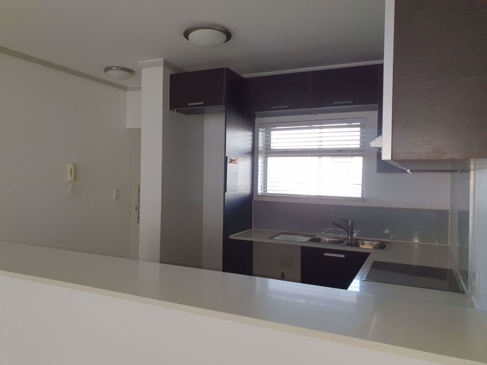 Apartment let in Claremont, Cape Town - RBL1685686 Apartment let in Claremont, Cape Town - RBL1685686