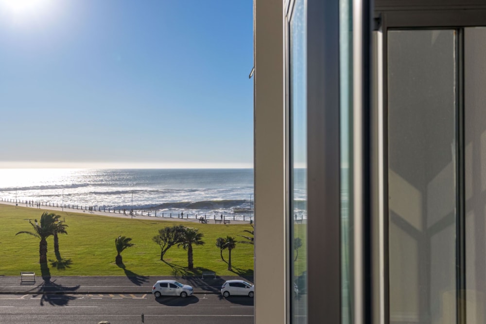 Apartment for sale in Mouille Point - AS1742053 Apartment for sale in Mouille Point - AS1742053