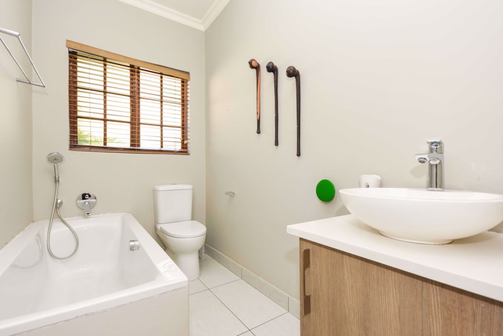 Townhouse for sale in Lonehill - FW1713818