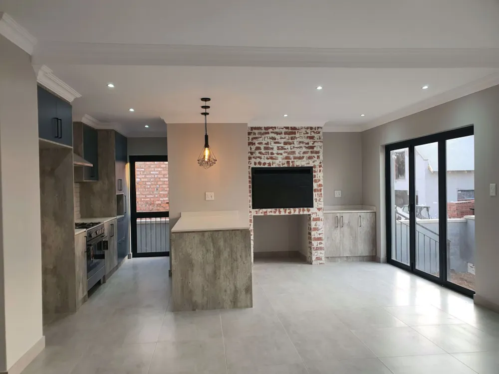 Townhouse for sale in Woodland Hills Bergendal - 1BX1726405