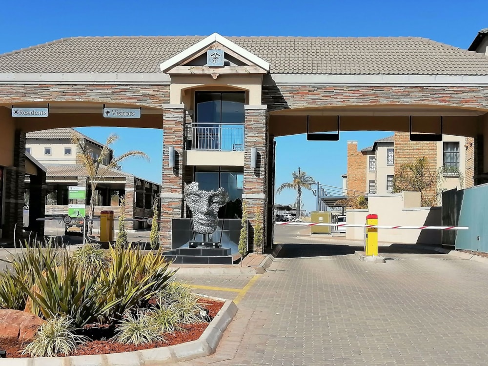 Apartment to rent in Heuwelsig, Kimberley - 1KJ1736215