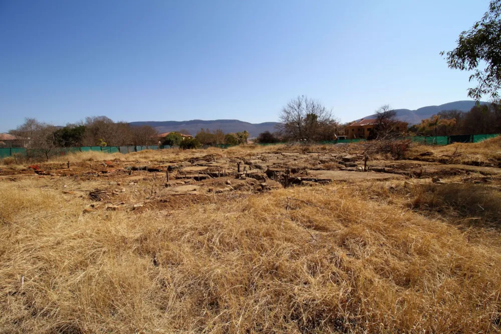 Vacant land for sale in Westlake, Hartbeespoort - 1HR1714171