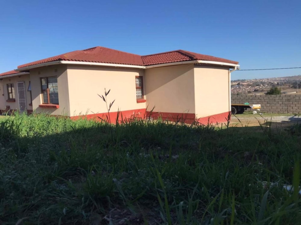 House sold in Hillcrest, Mthatha - 1MH1696364 House sold in Hillcrest, Mthatha - 1MH1696364