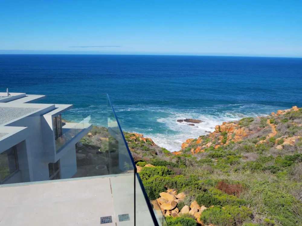 Double-storey house for sale in Pinnacle Point Golf Estate - 1MB1673044 Double-storey house for sale in Pinnacle Point Golf Estate - 1MB1673044