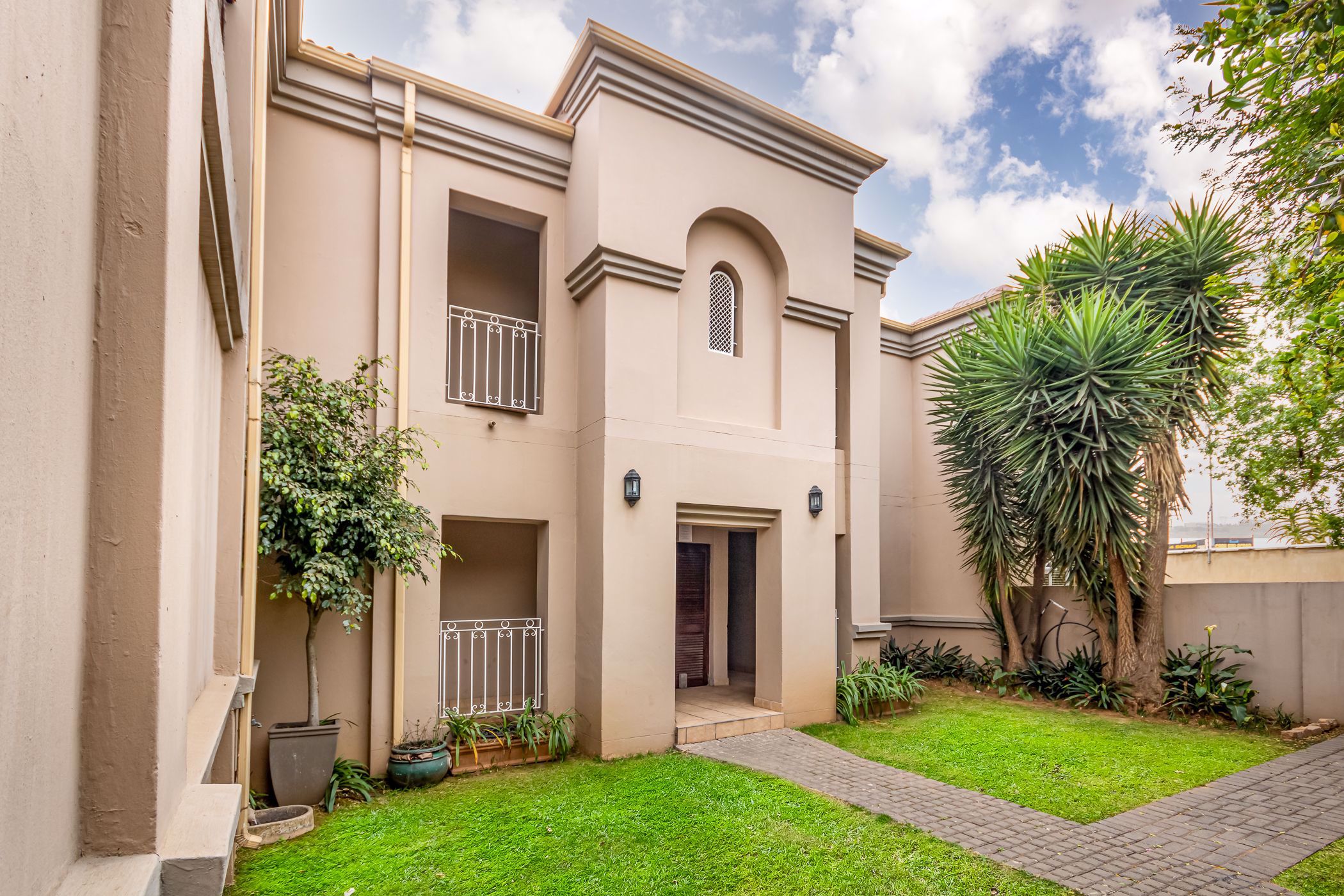 Apartment to rent in Eagle Canyon Golf Estate - RAL1733033