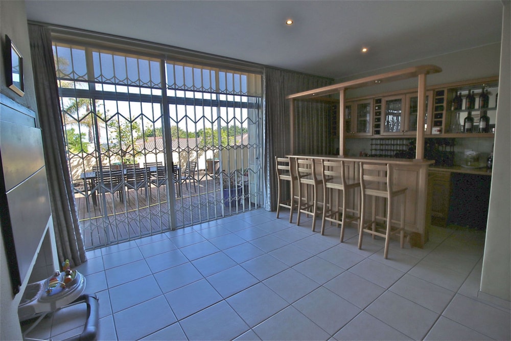 House let in Plattekloof - 1PLA1695639 House let in Plattekloof - 1PLA1695639