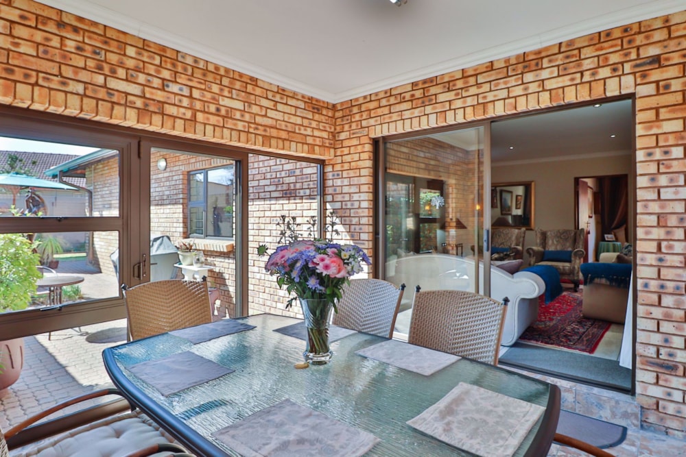 House sold in New Redruth - 1GV1685405 House sold in New Redruth - 1GV1685405