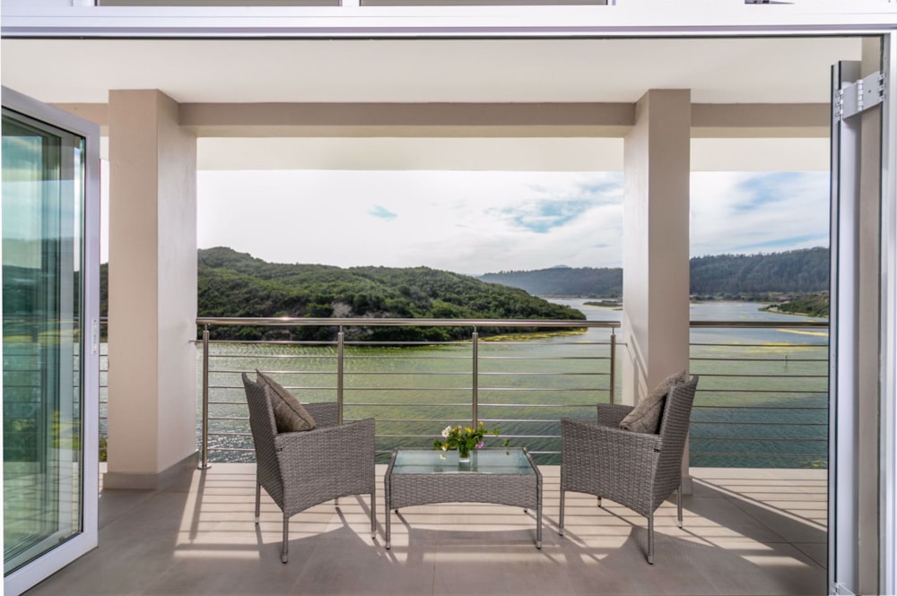 House for sale in Kingfisher Creek - 1SH1725352