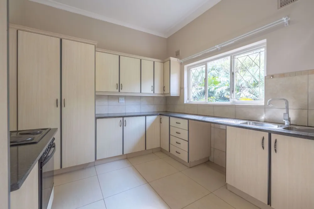 Townhouse for sale in Waterfall, Upper Highway - 1KF1646908