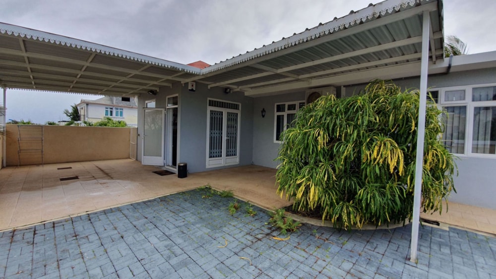 Single-storey house to rent in Flic en Flac, Mauritius - MUR1709530 Single-storey house to rent in Flic en Flac, Mauritius - MUR1709530