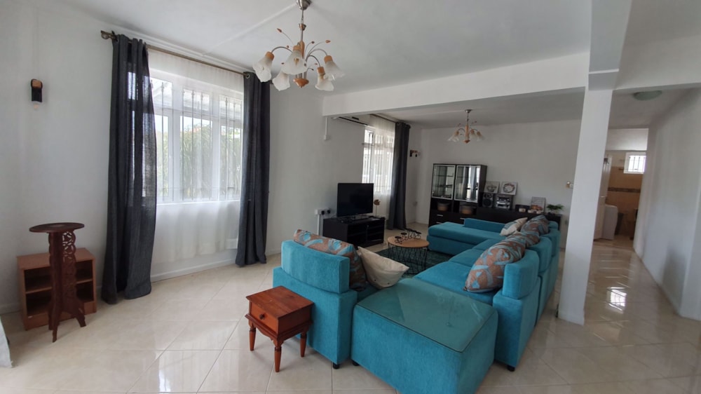 Single-storey house to rent in Flic en Flac, Mauritius - MUR1709530 Single-storey house to rent in Flic en Flac, Mauritius - MUR1709530