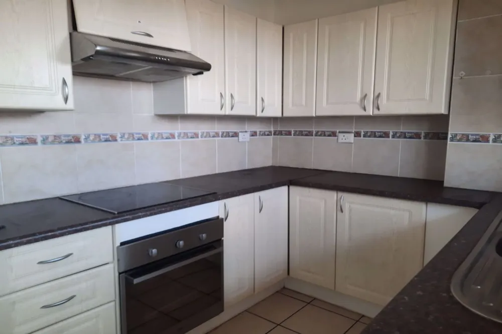 Apartment to rent in Illovo Beach - 1WB1755054 Apartment to rent in Illovo Beach - 1WB1755054