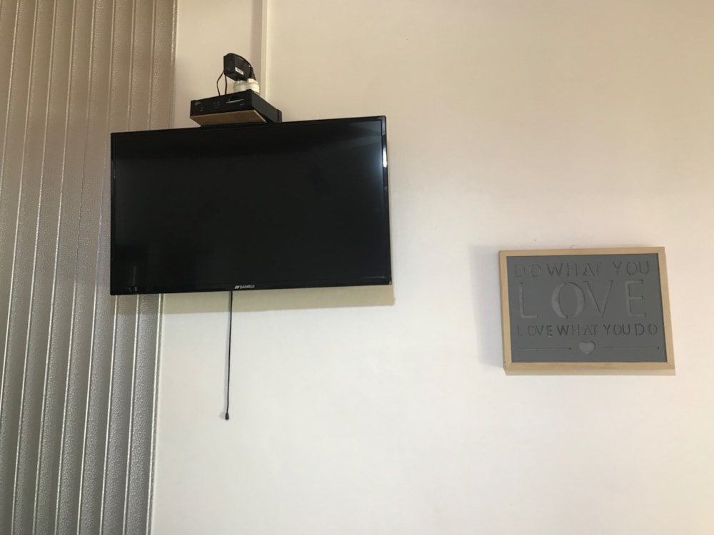 Bachelor apartment to rent in Memorial Road Area - 1KJ1720310