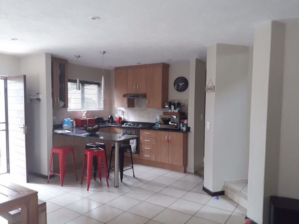 Double-storey apartment to rent in Riverside Park - 1NS1727225 Double-storey apartment to rent in Riverside Park - 1NS1727225