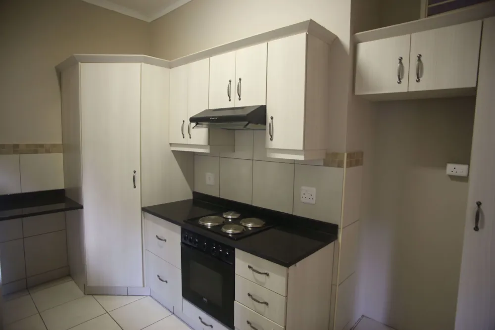 Townhouse for sale in Waterfall, Upper Highway - 1KF1646905
