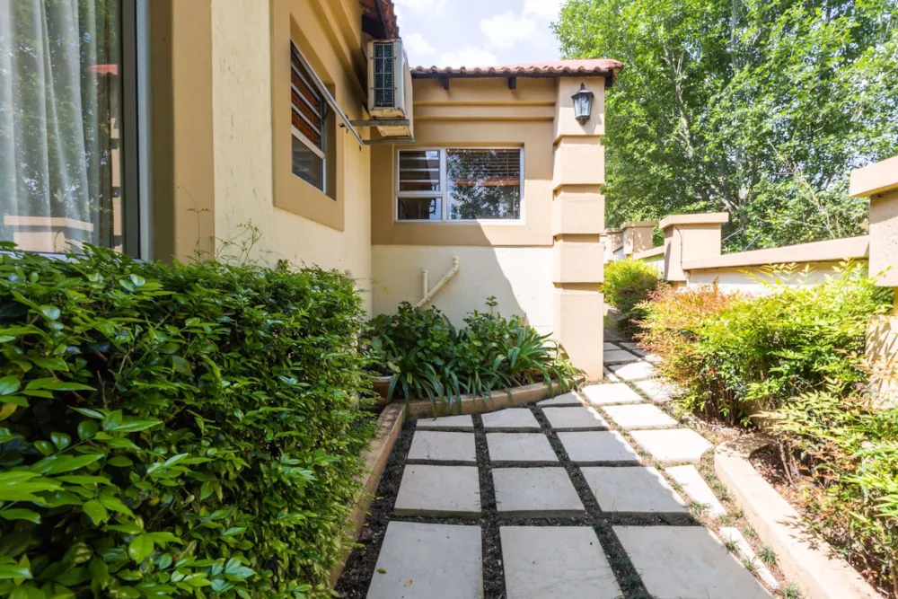 Townhouse to rent in Aviary Hill - 1NW1752356 Townhouse to rent in Aviary Hill - 1NW1752356