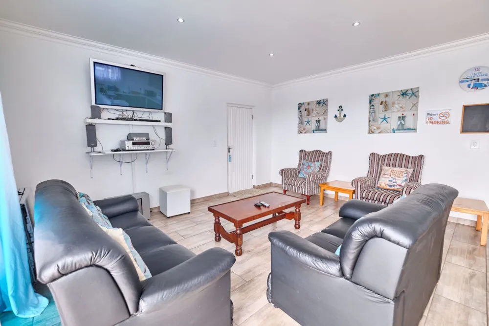 Beachfront villa for sale in Warner Beach - 1WB1704199