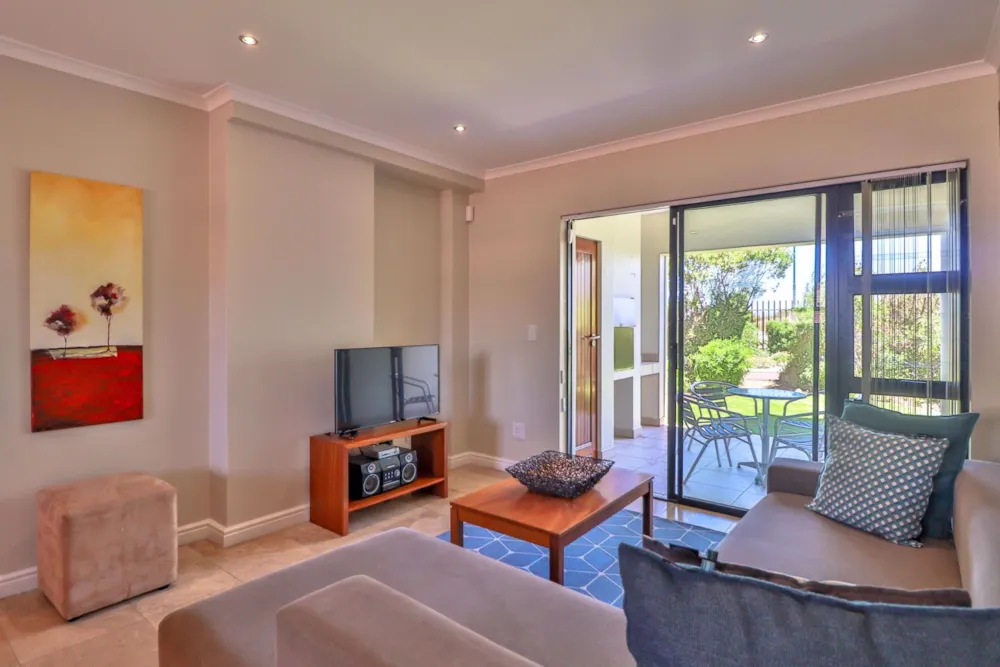 Golf estate house sold in Langebaan Country Estate - LA1711427 Golf estate house sold in Langebaan Country Estate - LA1711427