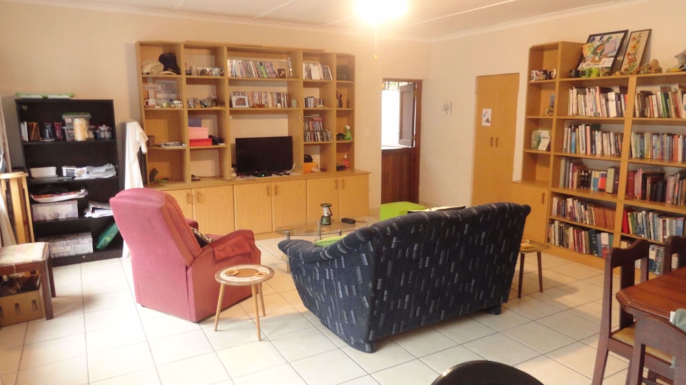 Garden cottage for sale in Padfield Park - 1WP1715439