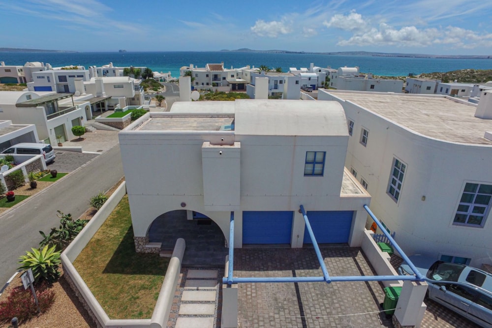 House for sale in Paradise Beach, Langebaan - LA1721280 House for sale in Paradise Beach, Langebaan - LA1721280