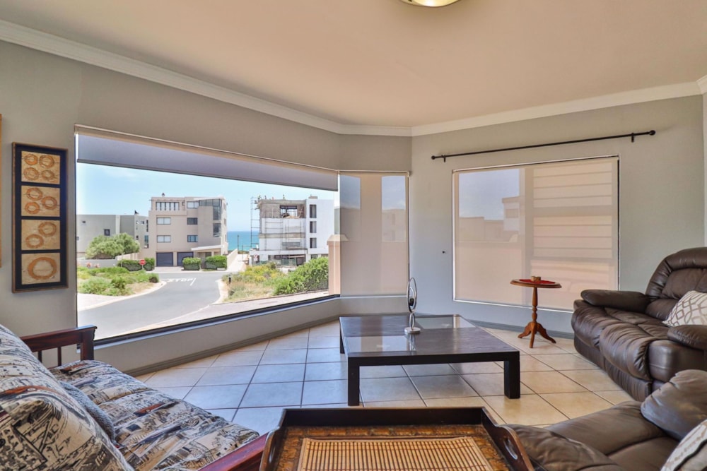 House for sale in Calypso Beach - LA1754272 House for sale in Calypso Beach - LA1754272
