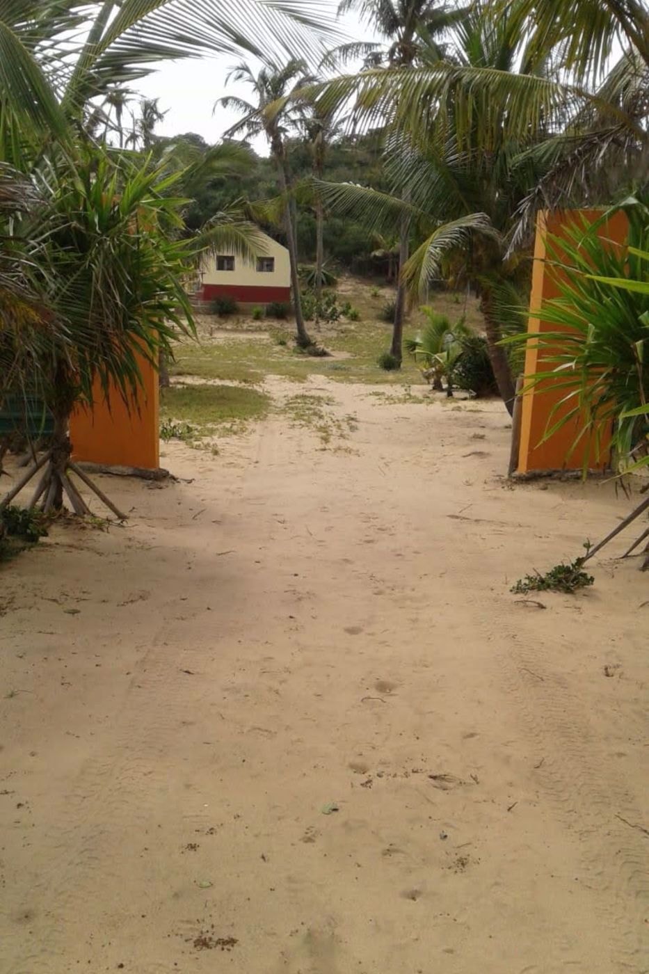 Beachfront villa for sale in Guinjata, Inhambane, Mozambique - 3MQ1698813 Beachfront villa for sale in Guinjata, Inhambane, Mozambique - 3MQ1698813