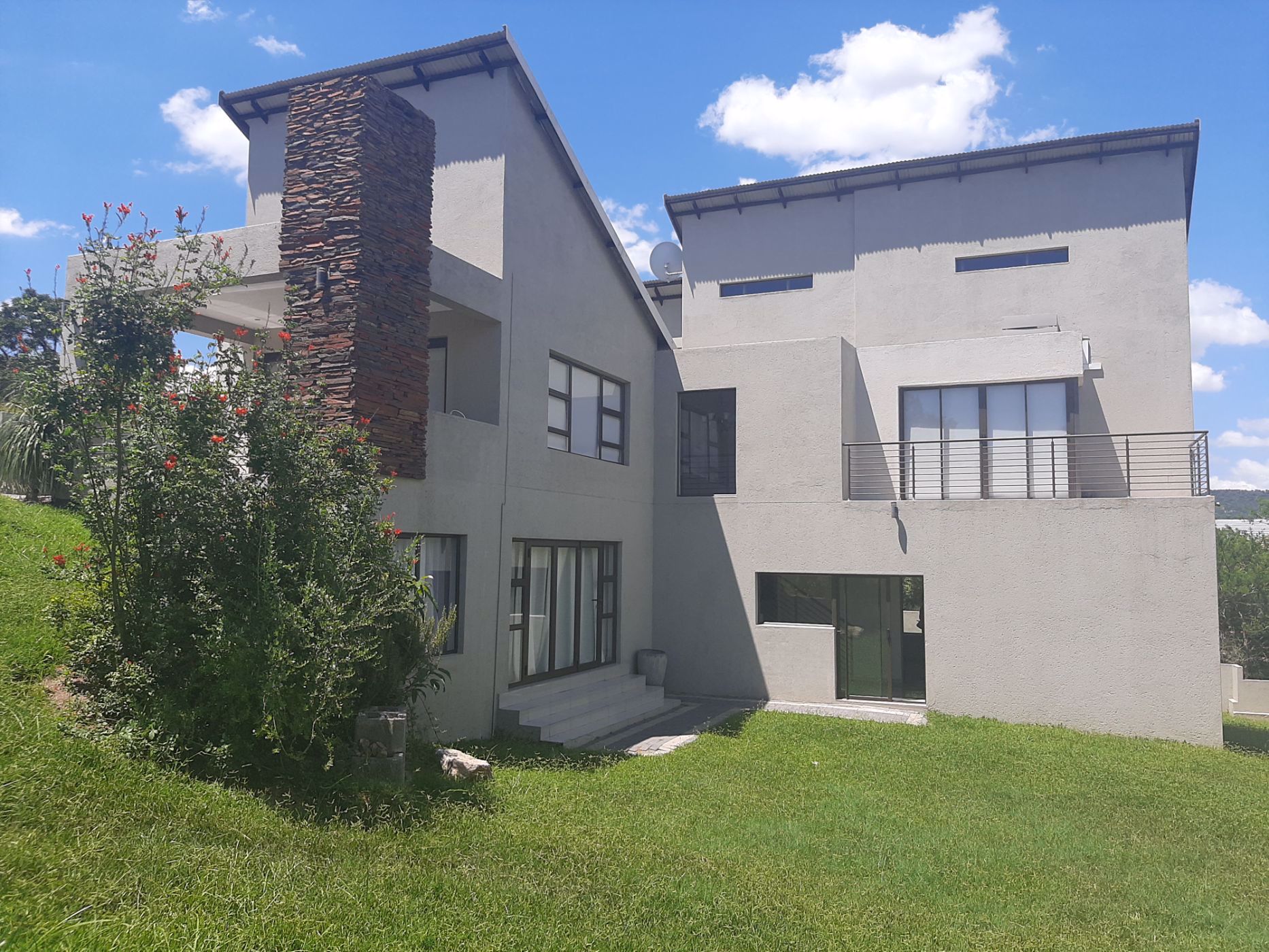 Double-storey house to rent in Nelspruit (Mbombela) - 1NS1755285