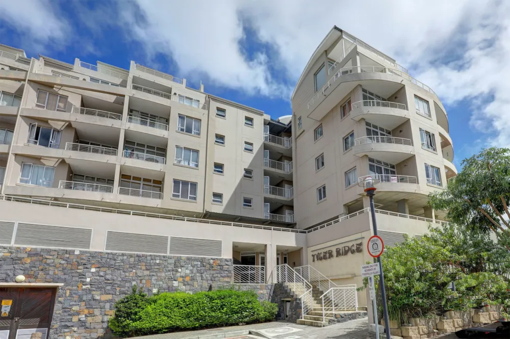 Penthouse apartment to rent in Tygervalley Waterfront - NSL1757014