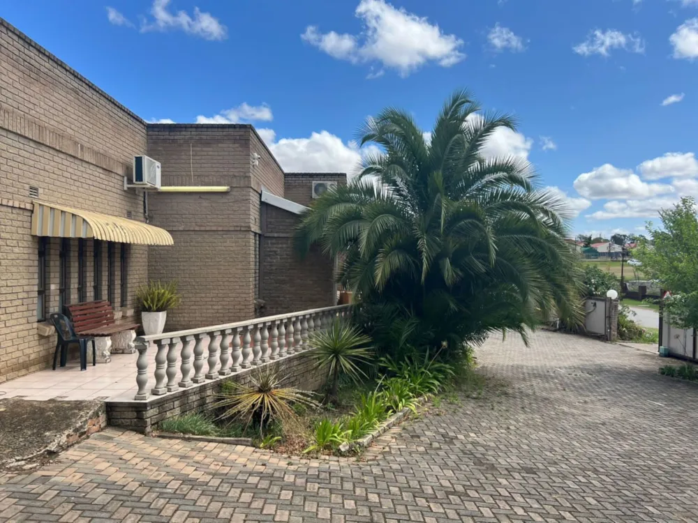 House for sale in Mthatha Central - 1MH1756180 House for sale in Mthatha Central - 1MH1756180