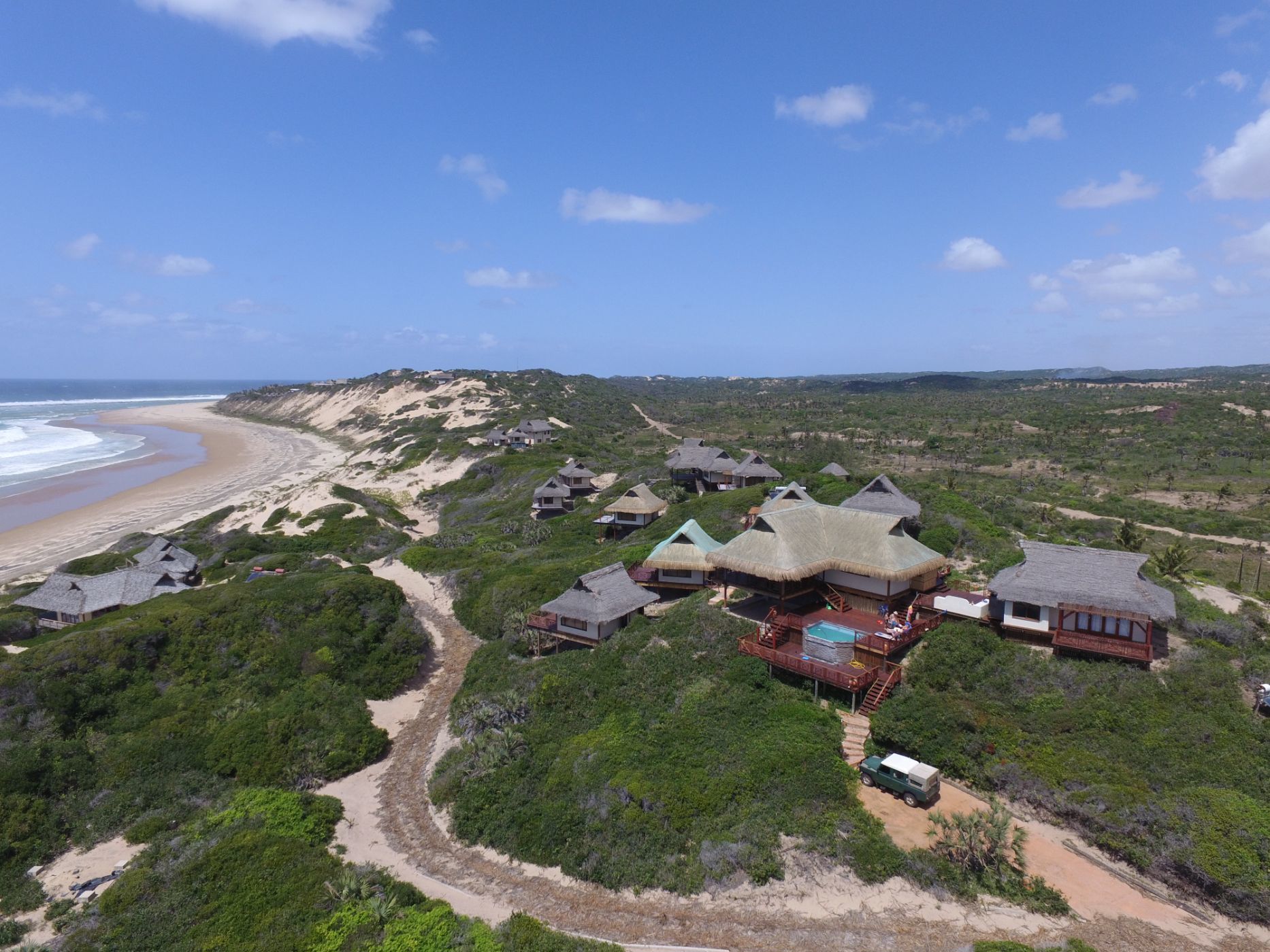 Beachfront villa for sale in Guinjata, Inhambane, Mozambique - 3MQ1756129
