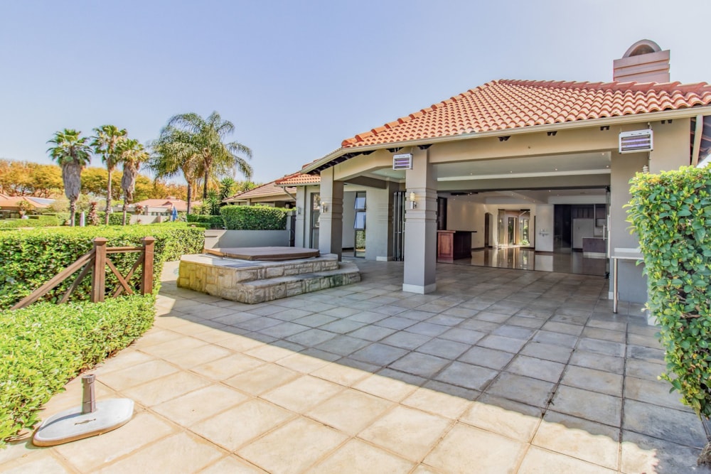 Golf estate house for sale in Pecanwood - 1HR1701586 Golf estate house for sale in Pecanwood - 1HR1701586