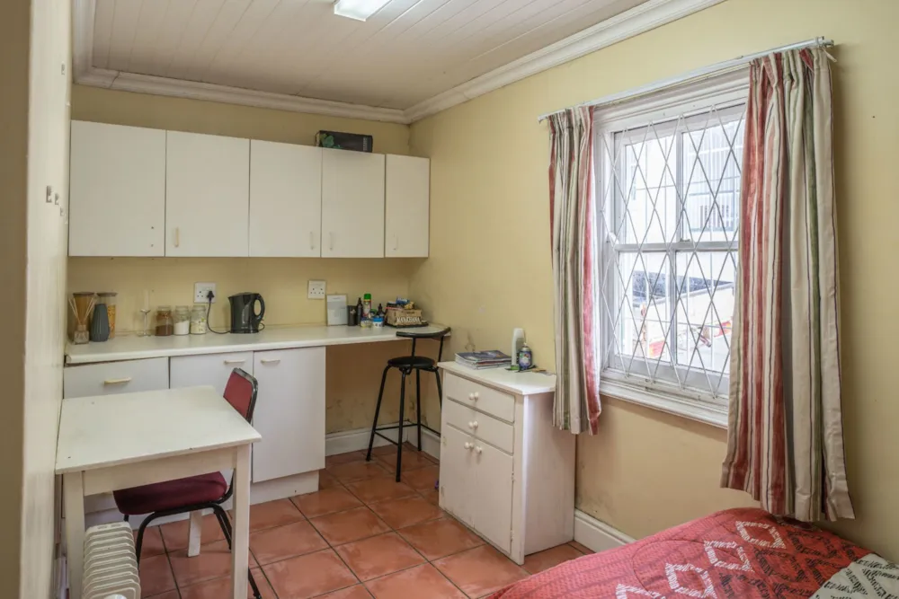 Apartment to rent in Sunnyside, Grahamstown, Makhanda - 1GC1748779