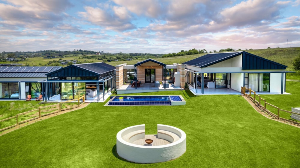 House let in Monaghan Farm - FYL1646411 House let in Monaghan Farm - FYL1646411