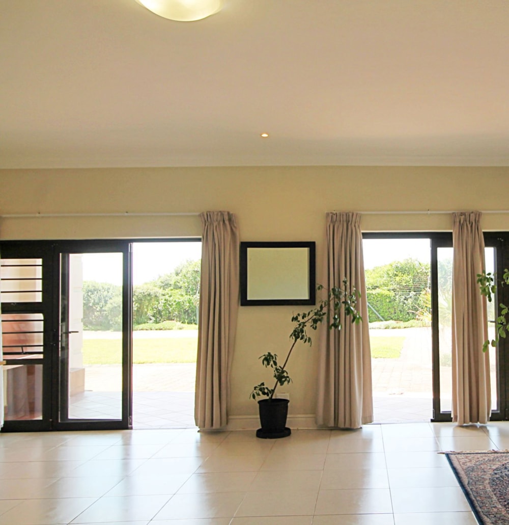 Apartment for sale in West Beach, Port Alfred - 1PF1645457 Apartment for sale in West Beach, Port Alfred - 1PF1645457