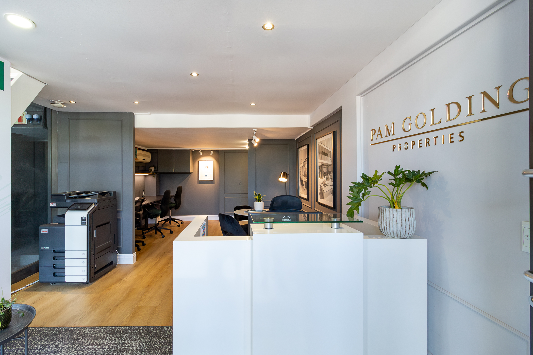 Your property sales and rental specialists in Bellville, Bellville, Cape Farms, Durbanville, Everglen, Eversdal, Klipheuwel, Parow, Philadelphia, Rosendal