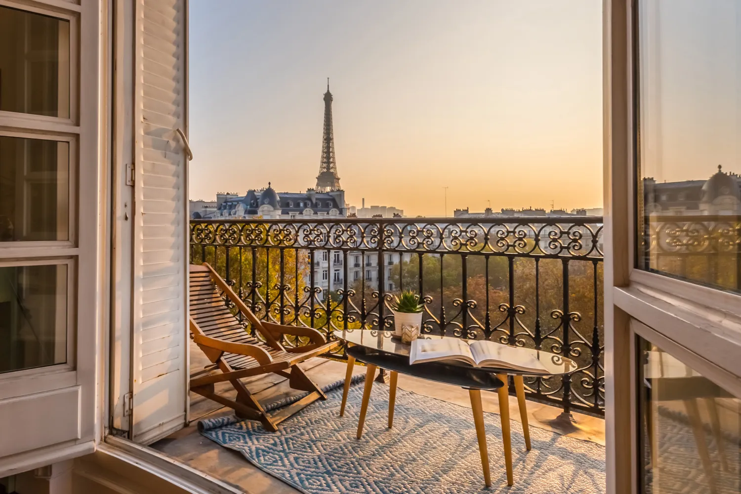 Explore Paris