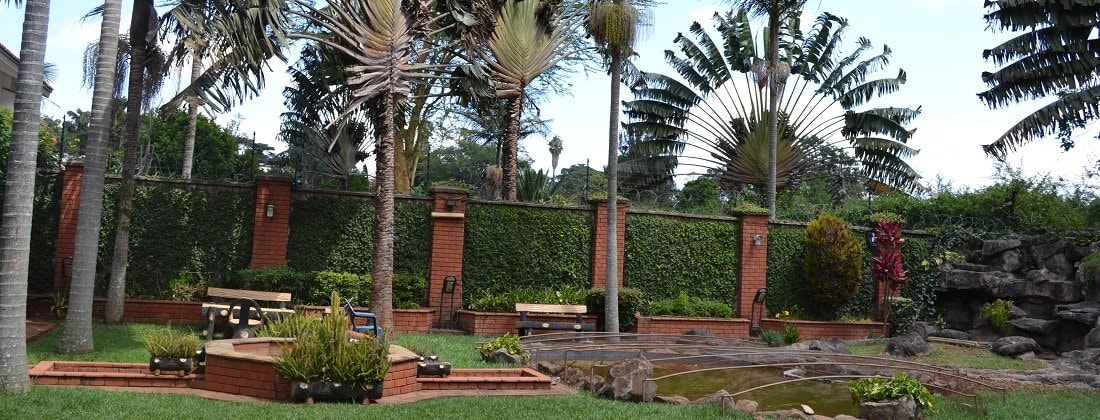 Explore Lavington