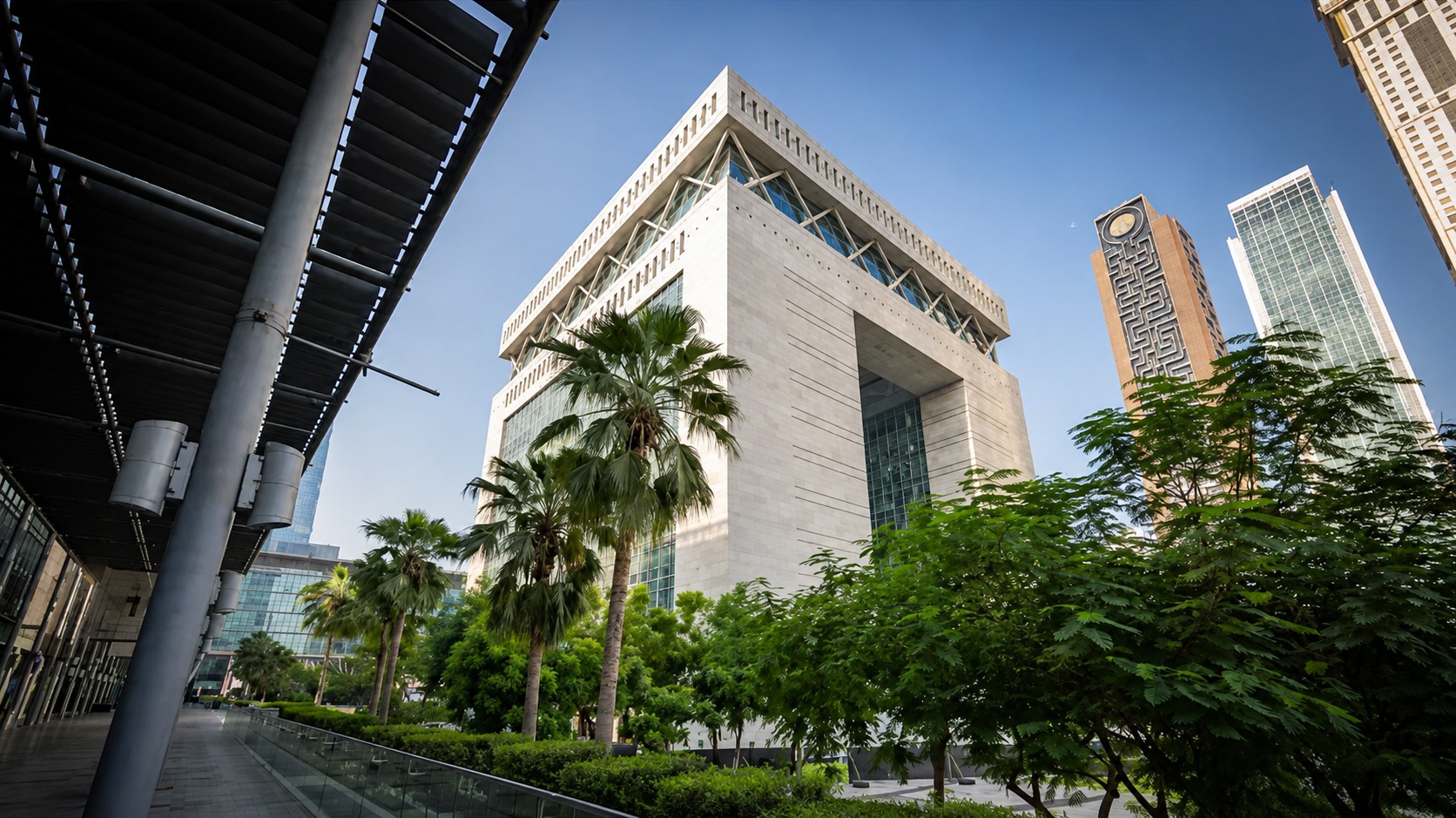 Explore DIFC Explore DIFC